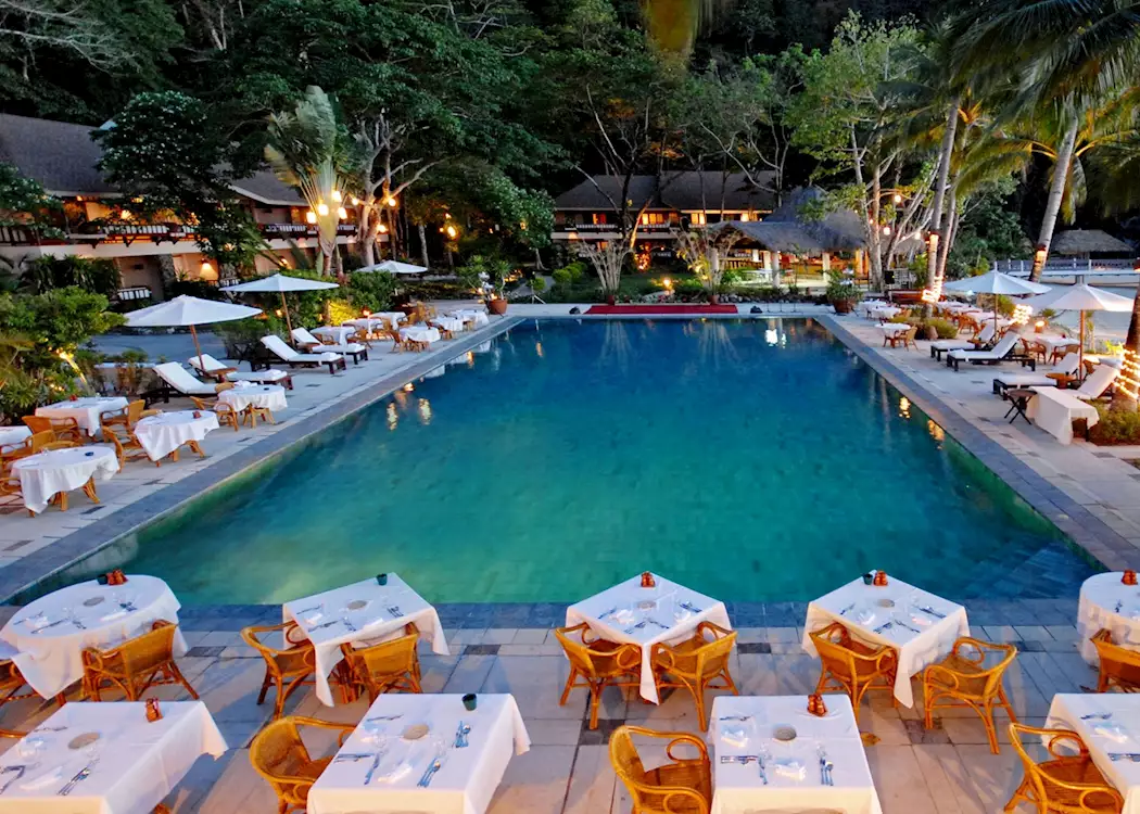 1015563 poolside dining at el nido lagen island